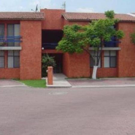 Amplia Suite Alberca Av Bernardo Quintana 12D Mendiola Екстериор снимка