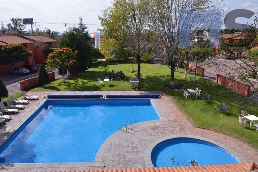 Amplia Suite Alberca Av Bernardo Quintana 12D Mendiola Екстериор снимка